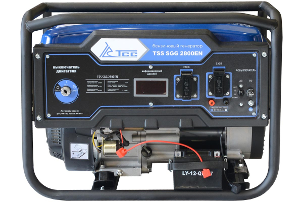 Бензиновый генератор ТСС SGG 2800EN для дачи фото