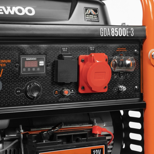 Бензиновый генератор DAEWOO GDA 8500E-3 для гаража фото