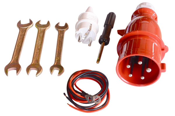 Дизельный генератор ТСС SDG 6000EH3A с АВР 033539 для дома фото