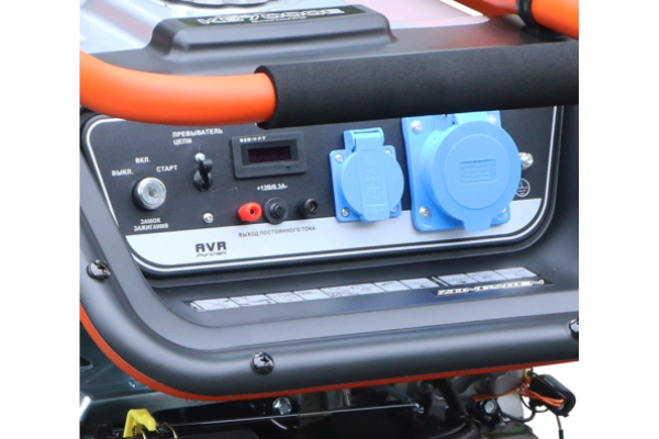 Бензиновый генератор Zongshen KB 7000 E для гаража фото