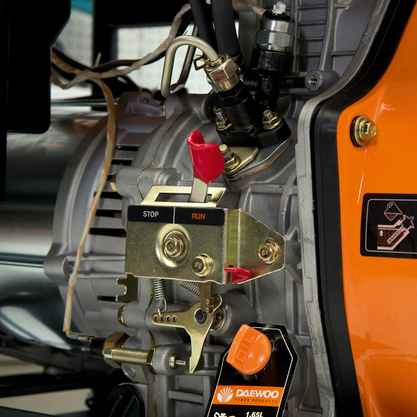 Дизельный генератор DAEWOO DDAE 6000XE DDAE 6000XE портативный фото