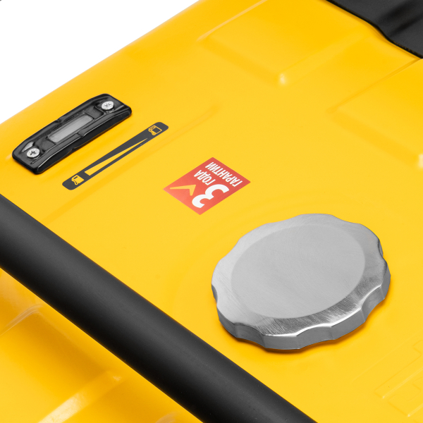 Бензиновый генератор DENZEL PS 80 E-3 портативный фото