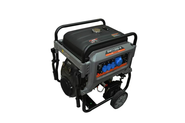 Бензиновый генератор Mitsui ZM 11000 E для гаража фото